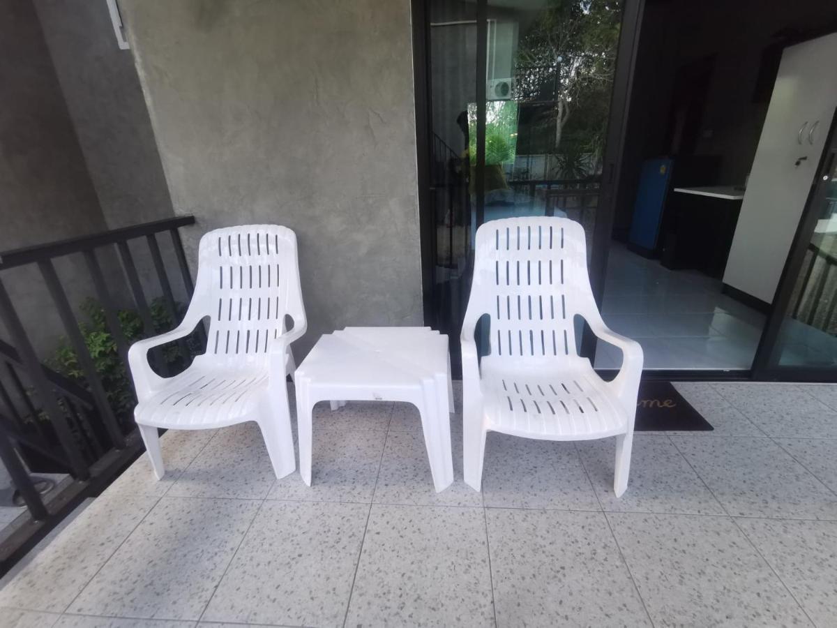 Baan Chainarong 란타섬 외부 사진